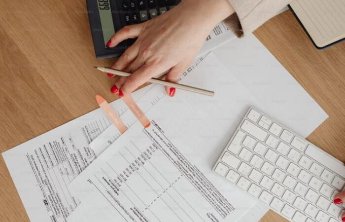 Freight forwarding accounting